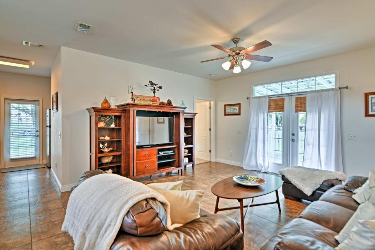 Cozy Pass Christian House - Steps From Beach Exterior foto